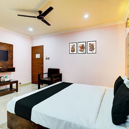 Super Townhouse Mg Road Near Commercial Street Bengaluru Zewnętrze zdjęcie